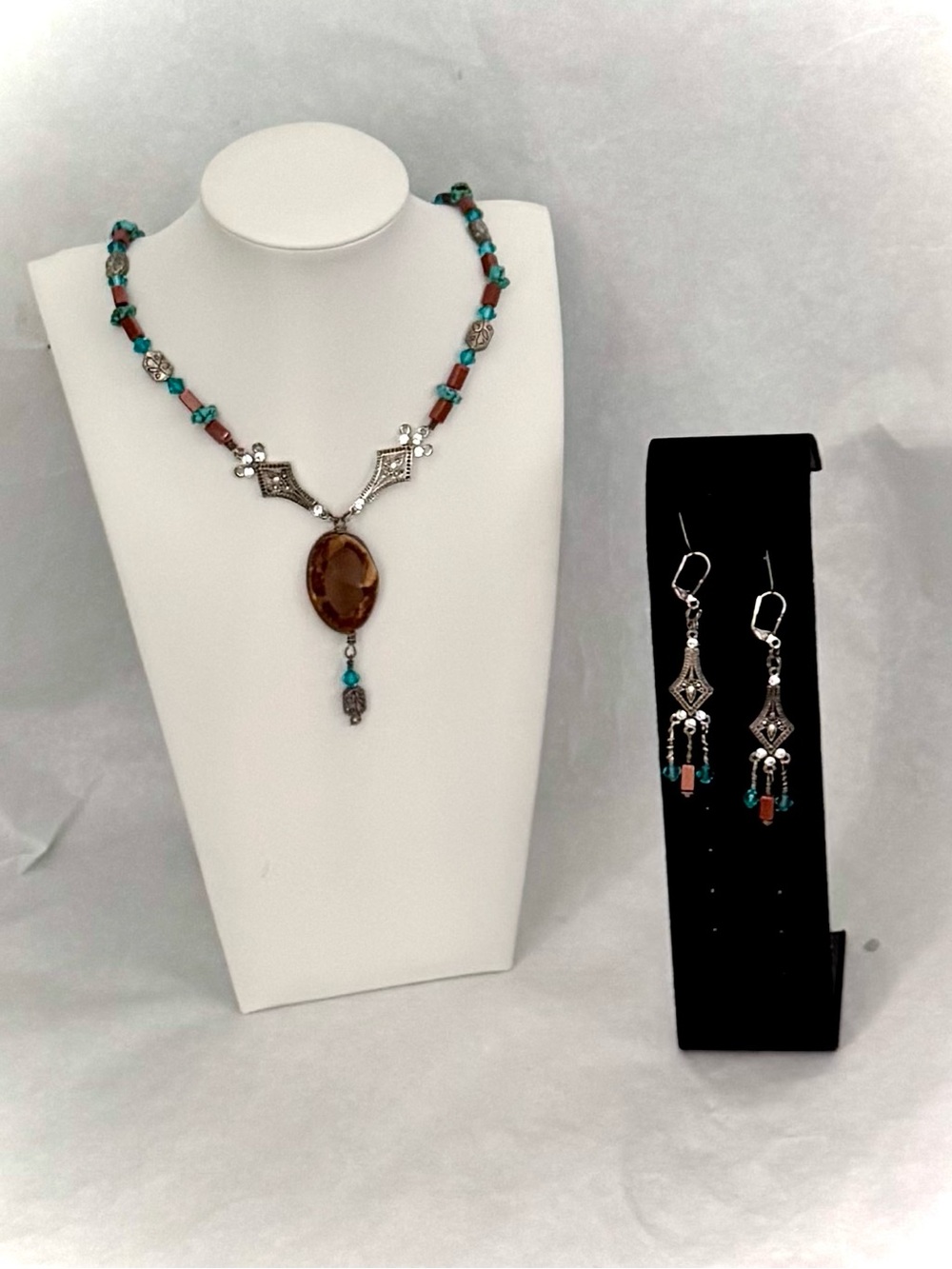 Western Turquoise & Cabachon Stone